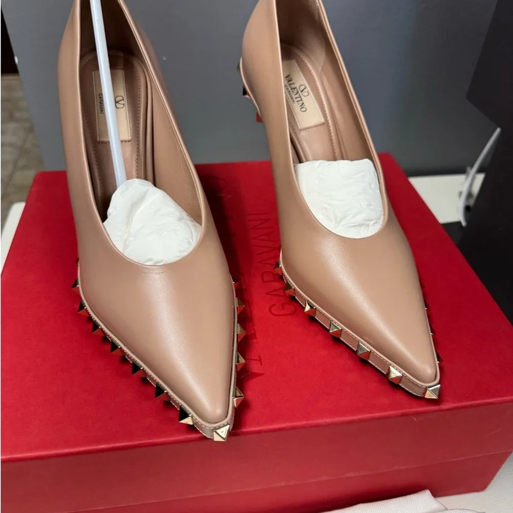 Valentino Women's Tan Studded Pumps - Picture 2 of 5